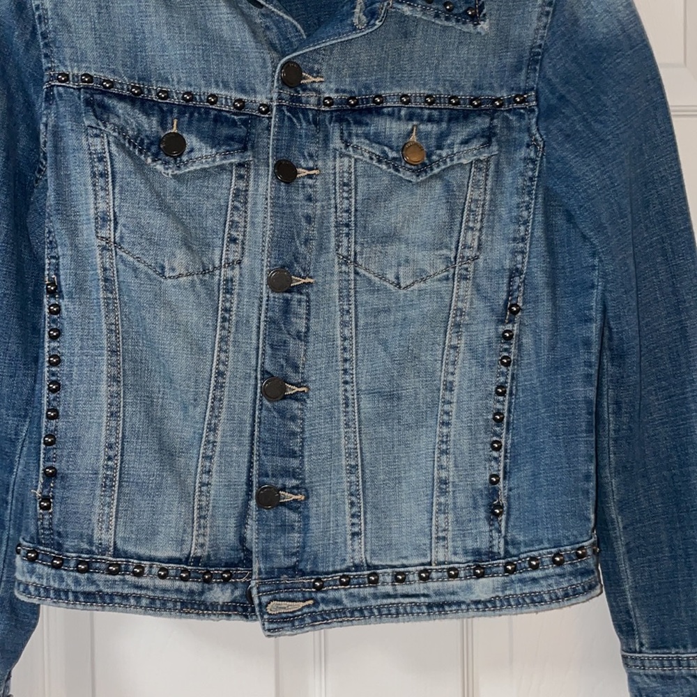 Jean jacket - Picture 4 of 7